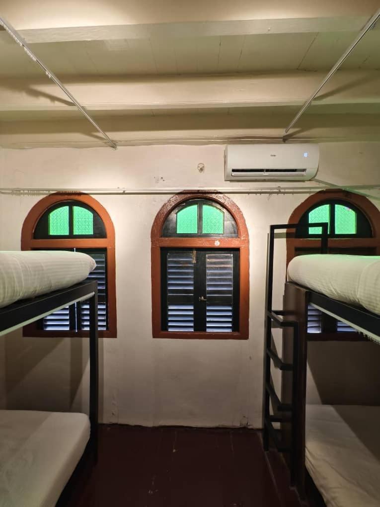 Red Inn Court George Town Exterior foto