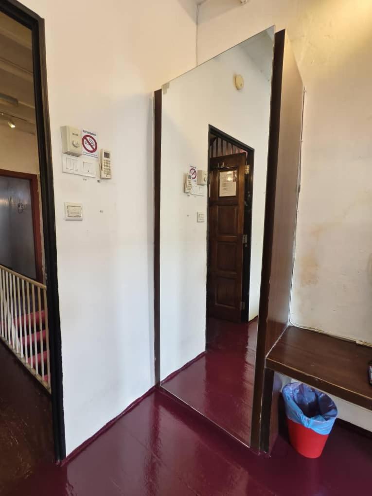 Red Inn Court George Town Exterior foto